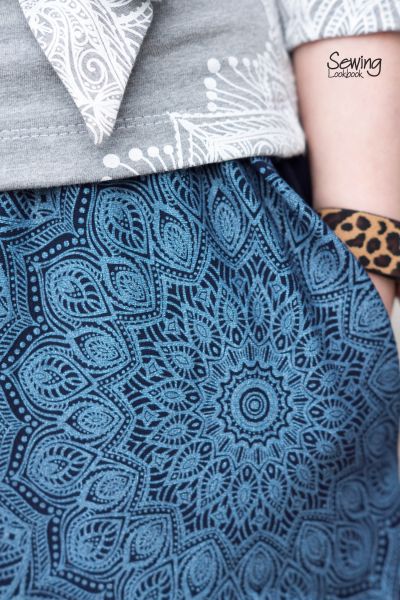 0,5m STÜCK!!! Metallic Mandala Nachtblau-Blau BIO-Eigenproduktion (kbA)