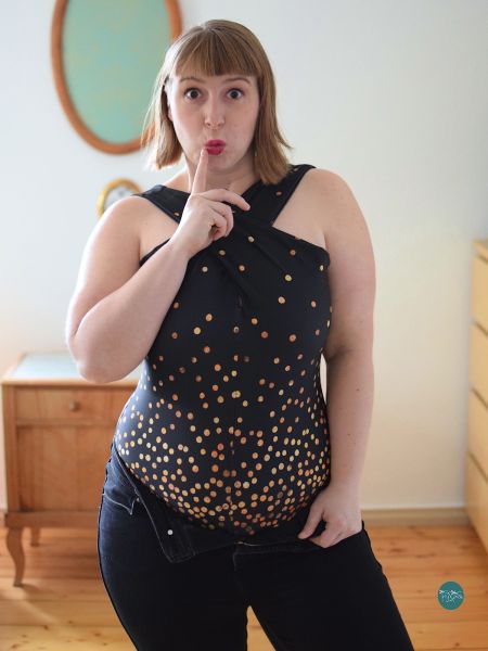 Dotties Dress Schwarz-Altgold Eigenproduktion