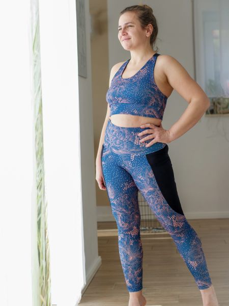 1,5m STÜCK!!! Big Flower Navy-Apricot Eigenproduktion